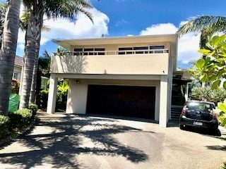 4B Corrella Road, Belmont, Auckland - Carousel 1