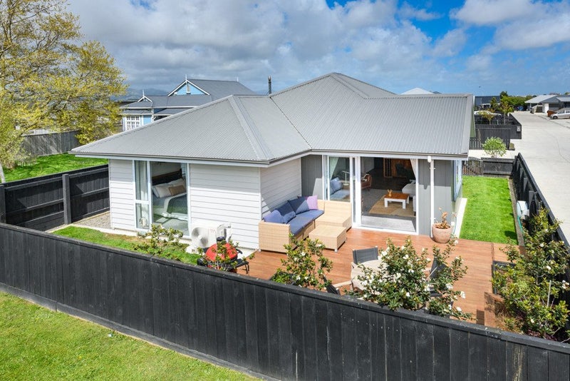 1 Ivy Lane, Kelvin Grove, Palmerston North - Carousel 20