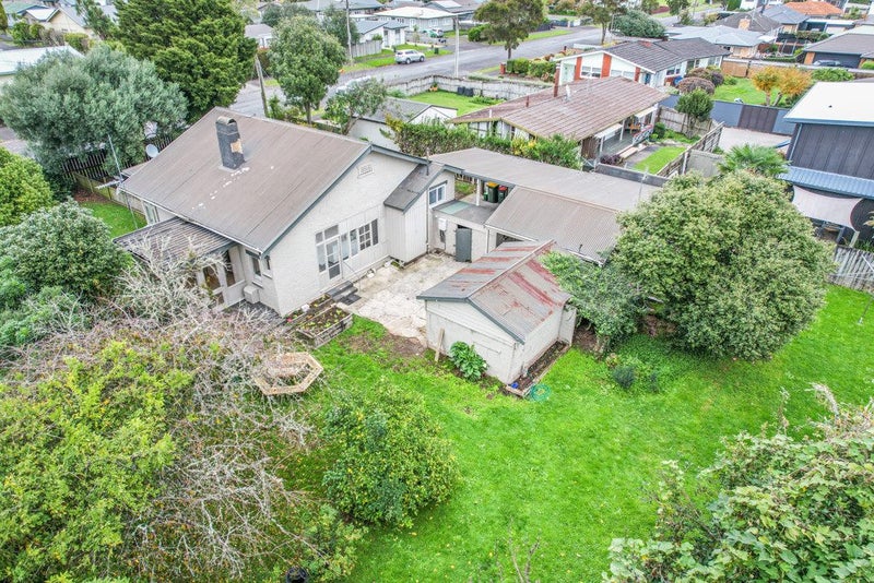 83 East Street, Enderley, Hamilton - Carousel 1