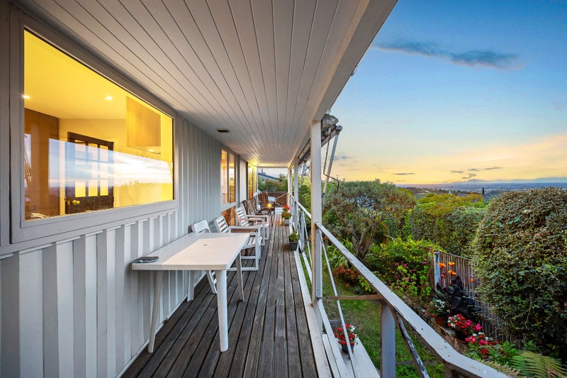 140 Dyers Pass Road, Cashmere, Christchurch - Carousel 1