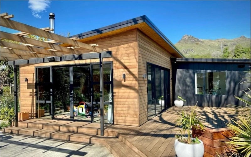 11 Laing Crescent, Heathcote Valley, Christchurch - Carousel 1