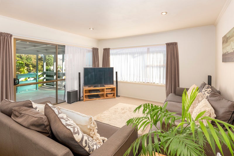 34 Rothery Road, Hillpark, Auckland - Carousel 2
