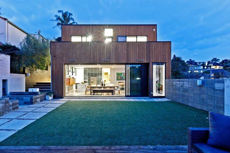 109A Beach Road, Castor Bay, Auckland - Carousel 2