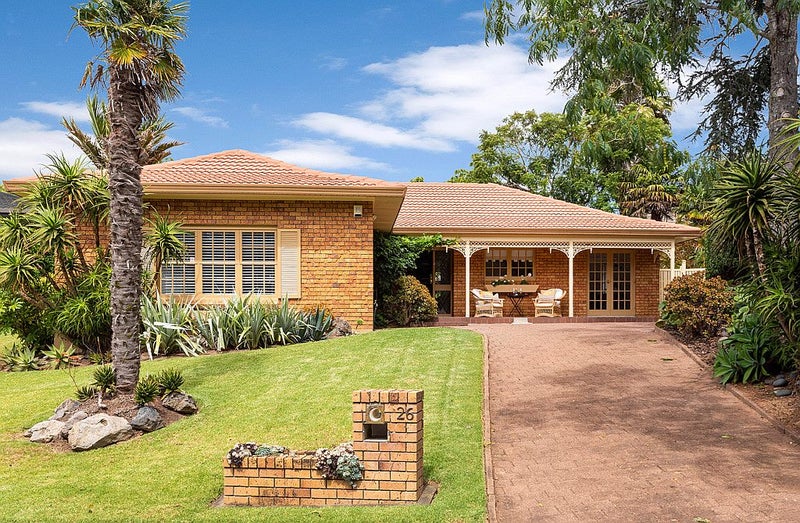 26 Himalaya Drive, Half Moon Bay, Auckland - Carousel 2