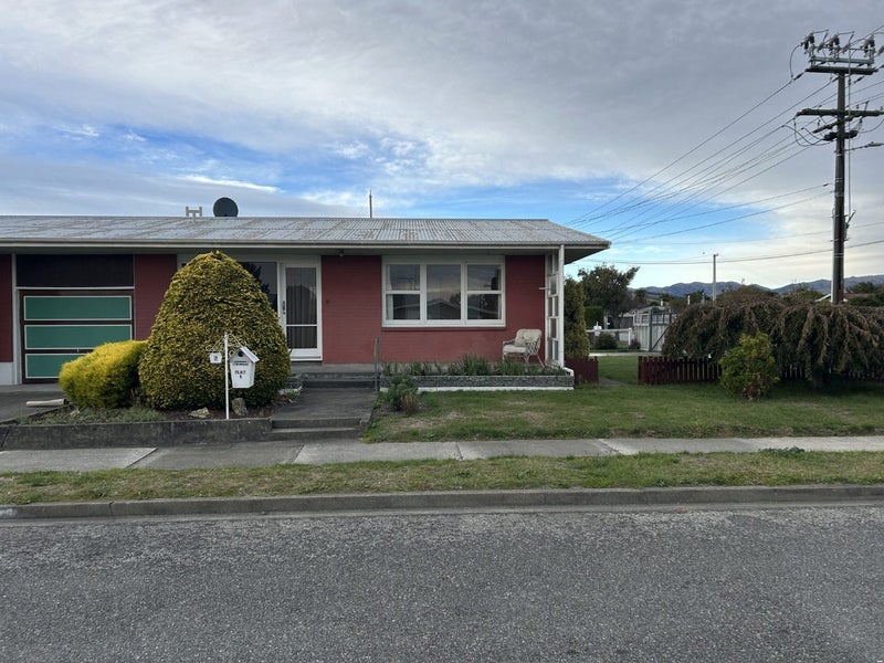 1/2 Newbourne Crescent, Redwoodtown, Blenheim - Carousel 1