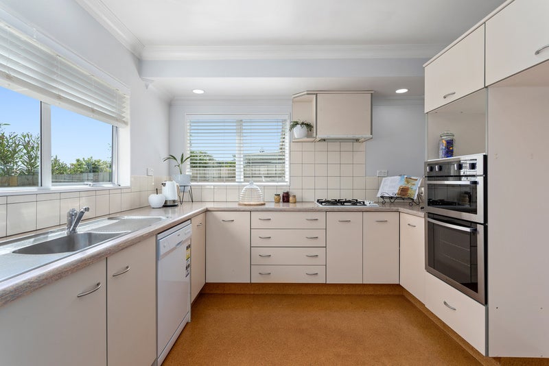 6 Spence Lane, Whakatane, Whakatane - Carousel 2