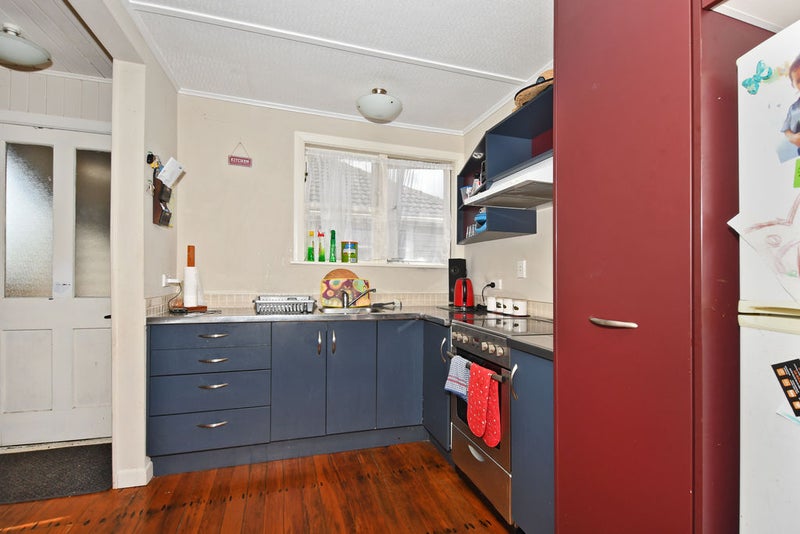 13 Park Avenue, Kensington, Whangarei - Carousel 2