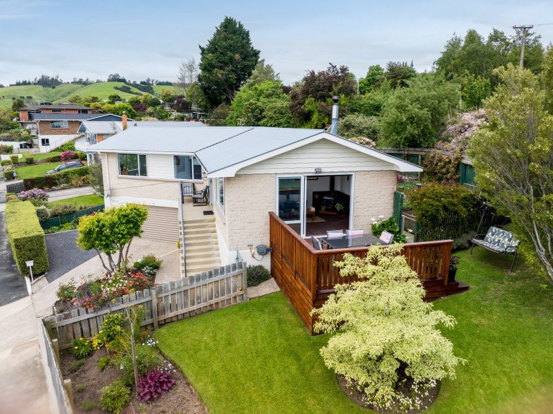 14 Tweed Street, Kinmont Park, Mosgiel - Carousel 2