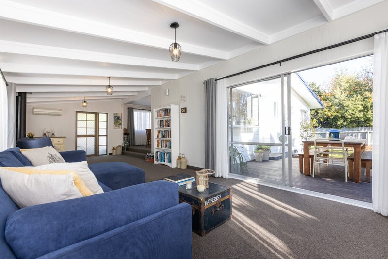 8 Tyrone Place, Tamatea, Napier - Carousel 2