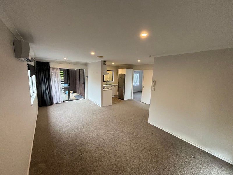 21A Matata Street, Blockhouse Bay, Auckland - Carousel 2