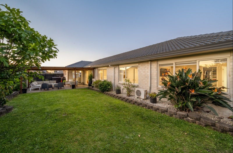 34 Ambleside Drive, Northpark, Auckland - Carousel 2