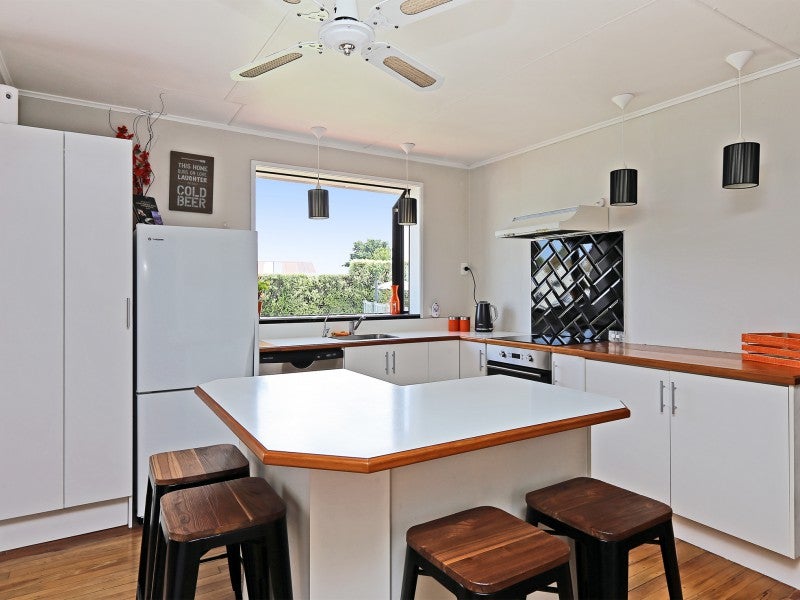 118 Gascoigne Street, Raureka, Hastings - Carousel 2