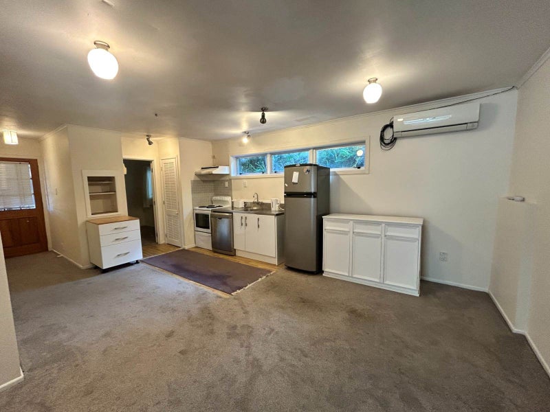 7A Agathis Avenue, Mairangi Bay, Auckland - Carousel 2