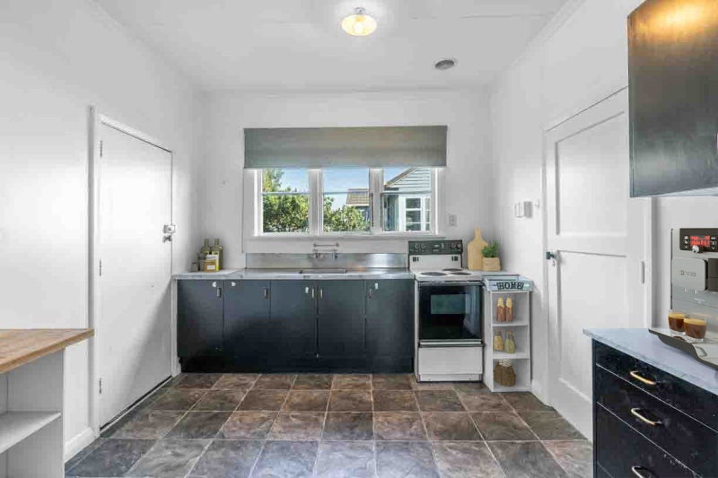 14 Doyle Street, Blaketown, Greymouth - Carousel 2