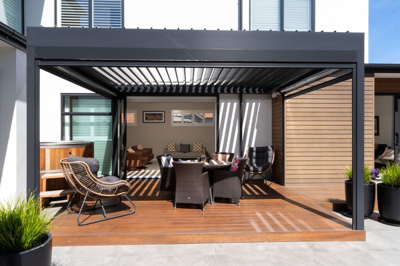 10 Tui Street, Fendalton, Christchurch - Carousel 1
