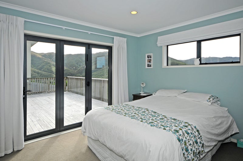 110 Downing Street, Crofton Downs, Wellington - Carousel 24