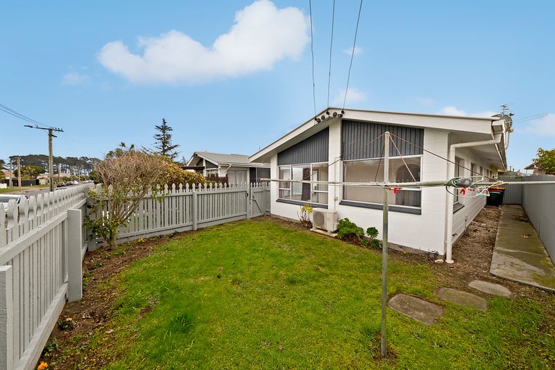 1/16 Mountbatten Street, New Brighton, Christchurch - Carousel 15