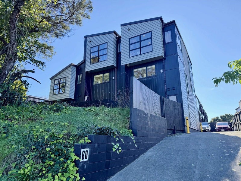 2/60 Triangle Road, Massey, Auckland - Carousel 2