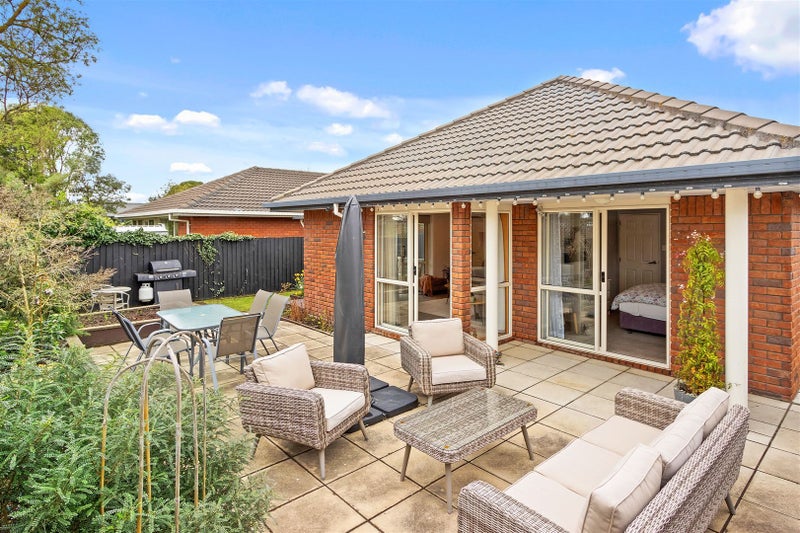 2/9 Wades Avenue, Saint Martins, Christchurch - Carousel 12