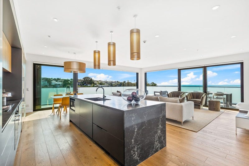 503/4 Bute Road, Browns Bay, Auckland - Carousel 1