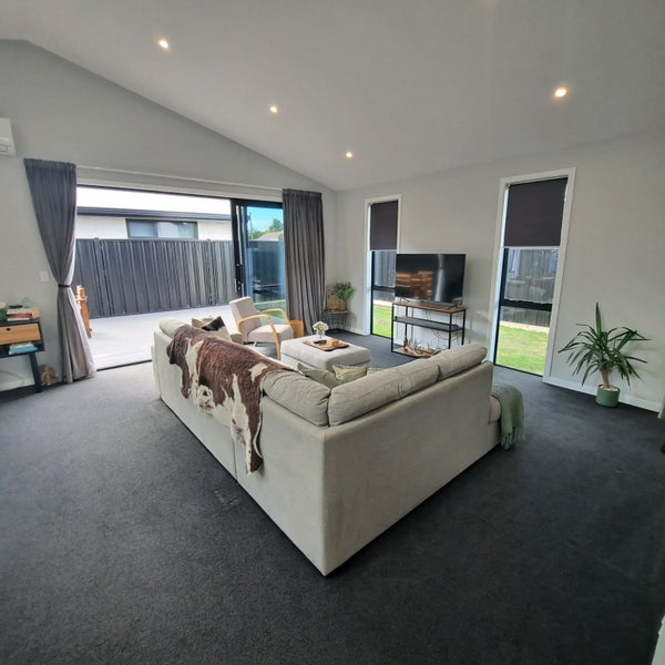10 Moore Street, Milton - Carousel 1