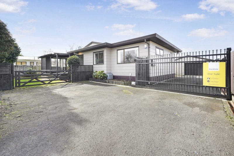 38 Grange Avenue, Nawton, Hamilton - Carousel 1