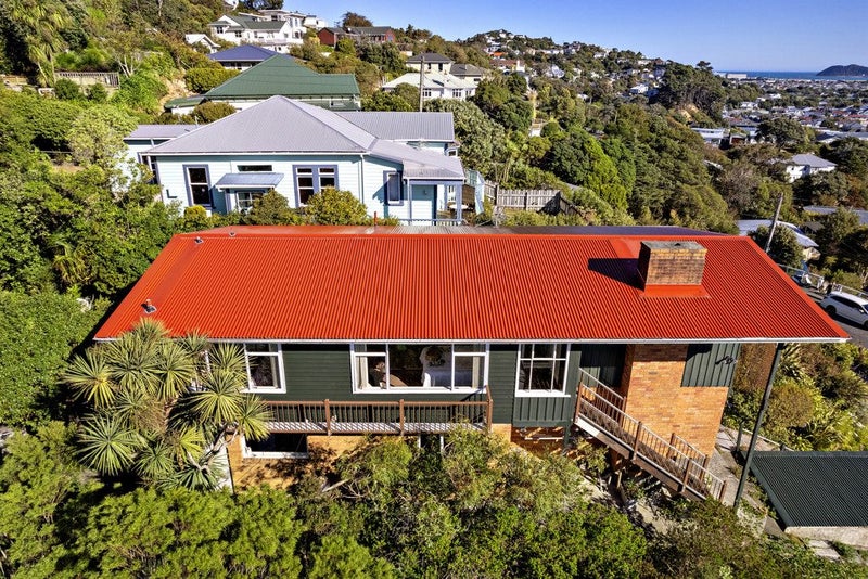 86 Totara Road, Miramar, Wellington - Carousel 2