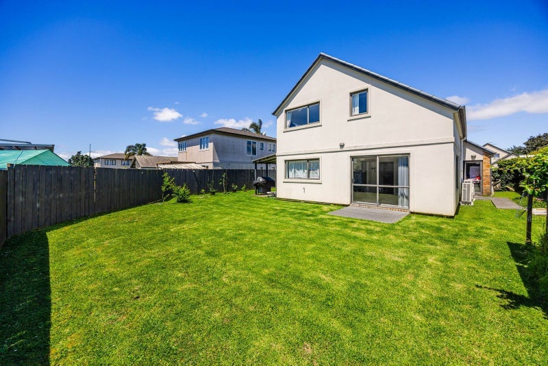 13 Asics Drive, Favona, Auckland - Carousel 12