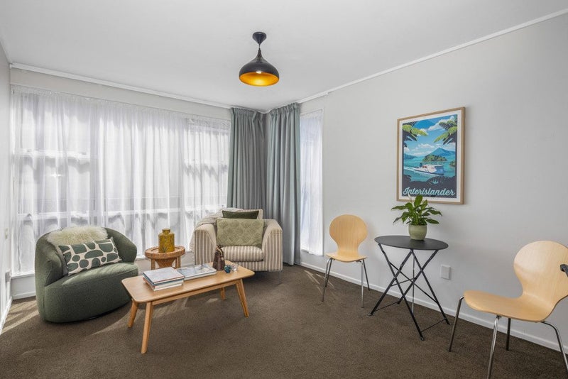 7/72 Freyberg Street, Lyall Bay, Wellington - Carousel 2