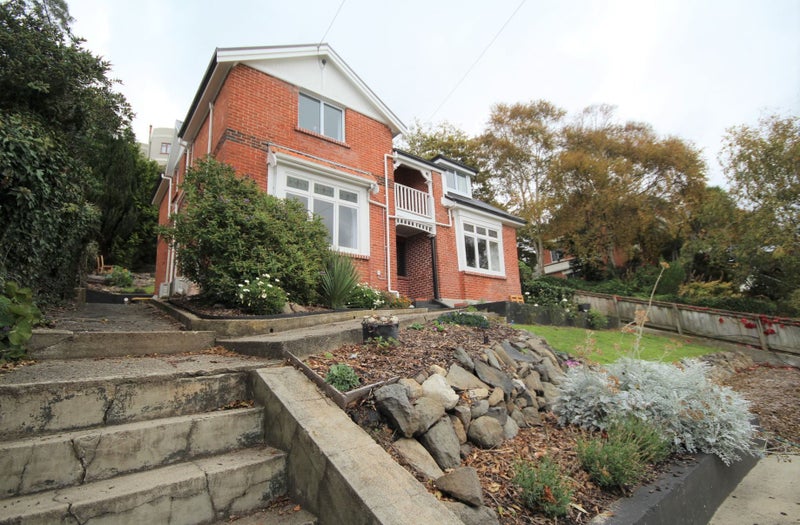 26 Norfolk Street, Saint Clair, Dunedin - Carousel 1