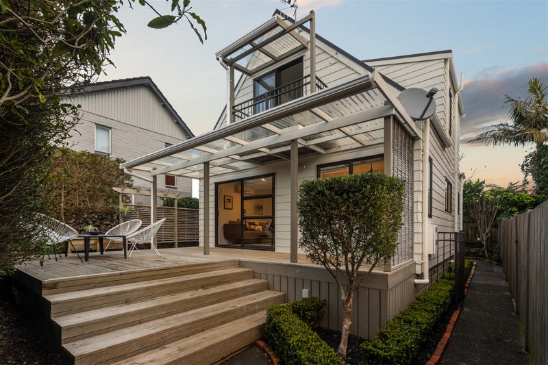 4/13 Patterson Street, Sandringham, Auckland - Carousel 1