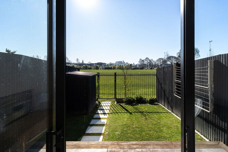 17A Malaga Crescent, Harewood, Christchurch - Carousel 2