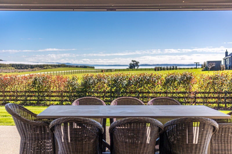 80 EWEN PL, Karaka, Papakura - Carousel 1