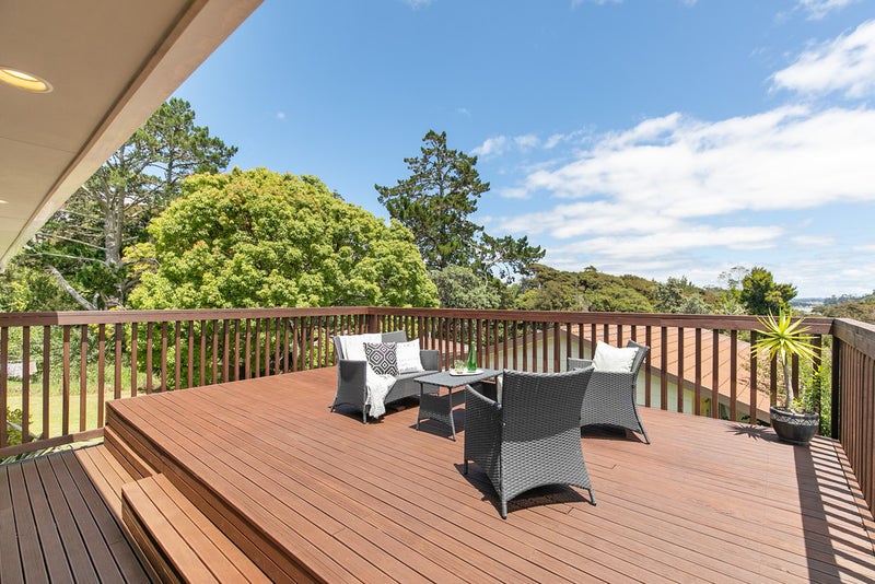 6 Thistledew Place, Bayview, Auckland - Carousel 2