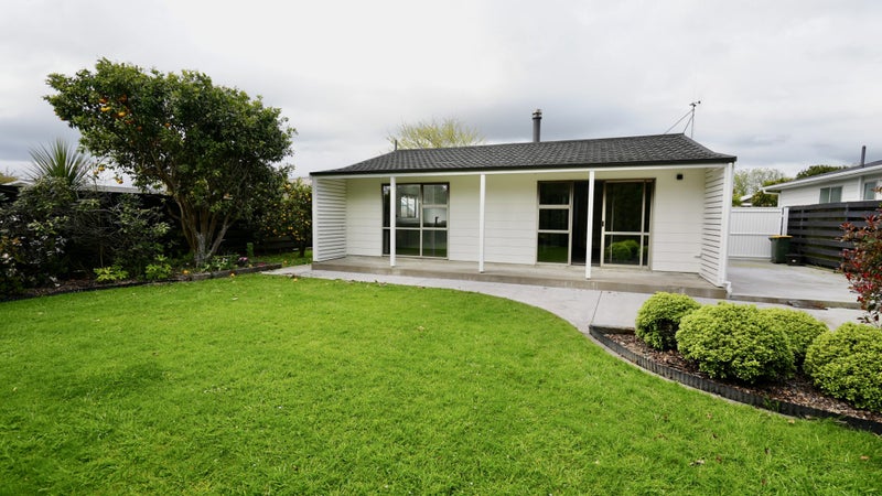 8 Lane Place, Awapuni, Palmerston North - Carousel 17