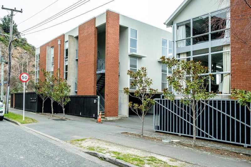 6/1 Wiggins Street, Sumner, Christchurch - Carousel 17
