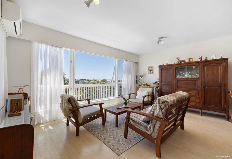 3/8 Geraldine Place, Kohimarama, Auckland - Carousel 1