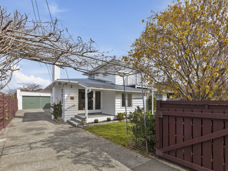 13 Whites Line West, Woburn, Lower Hutt - Carousel 1