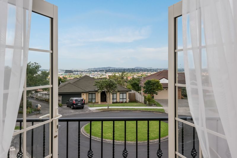 10 Hinckley Court, Dannemora, Auckland - Carousel 2