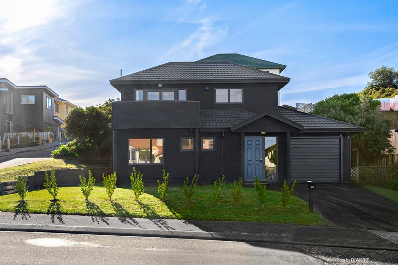 8A Birkhall Grove, Strathmore Park, Wellington - Carousel 1