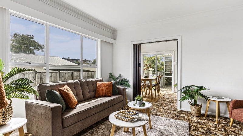 60 Wallath Road, Westown, New Plymouth - Carousel 2