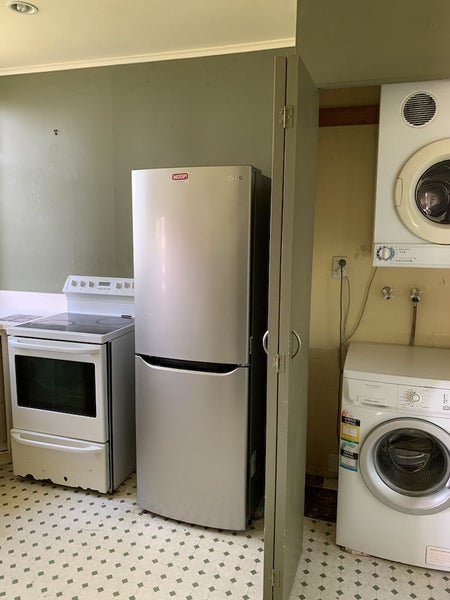 25 Sutherland Crescent, Melrose, Wellington - Carousel 18