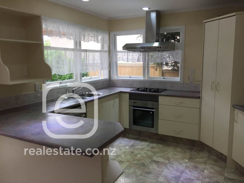 66 Fordyce Avenue, Sunnyhills, Auckland - Carousel 7