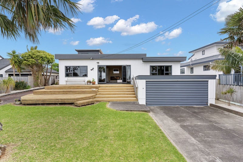 28 Pohutukawa Road, Beachlands, Auckland - Carousel 2