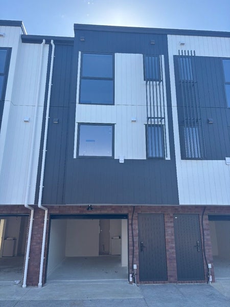 5/798B Chapel Road, Northpark, Auckland - Carousel 24