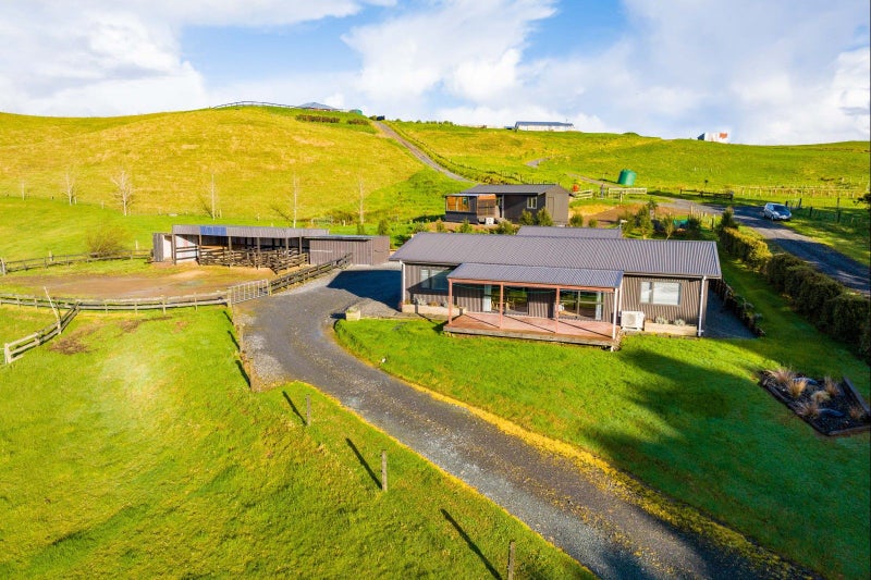 845 Hukerenui Road, Hikurangi - Carousel 1