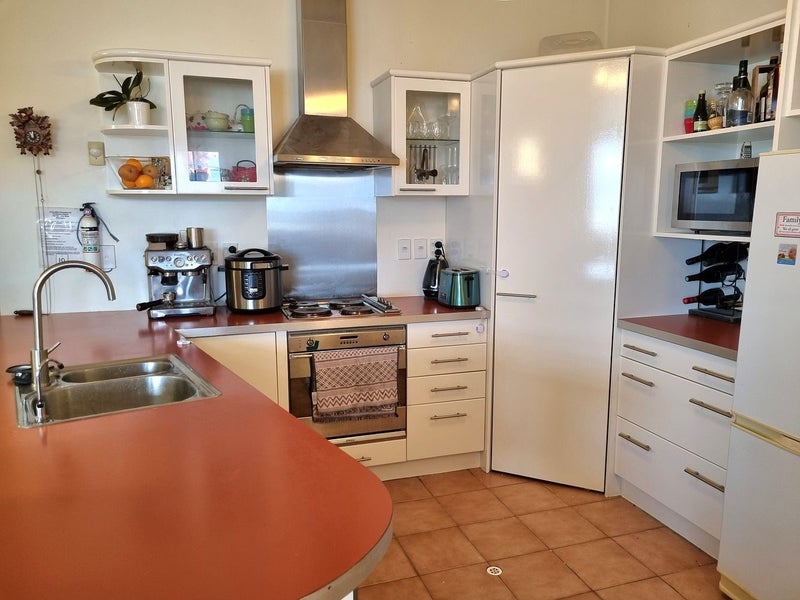 10/125 Thorndon Quay, Pipitea, Wellington - Carousel 11