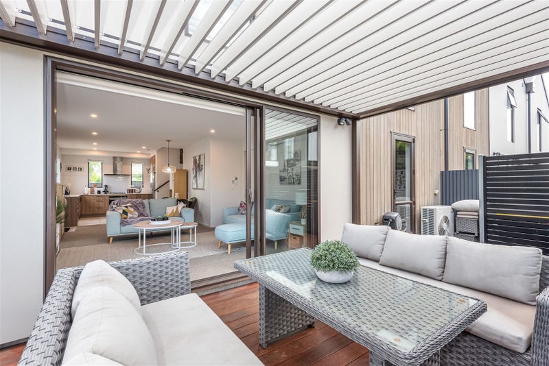 1/555 Manchester Street, St Albans, Christchurch - Carousel 2