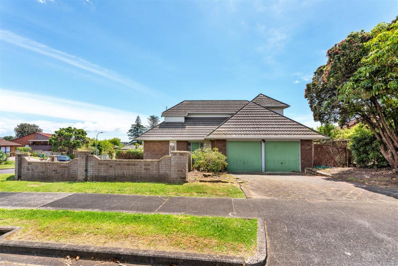 2/4 Crescent Hills Court, Northpark, Auckland - Carousel 2