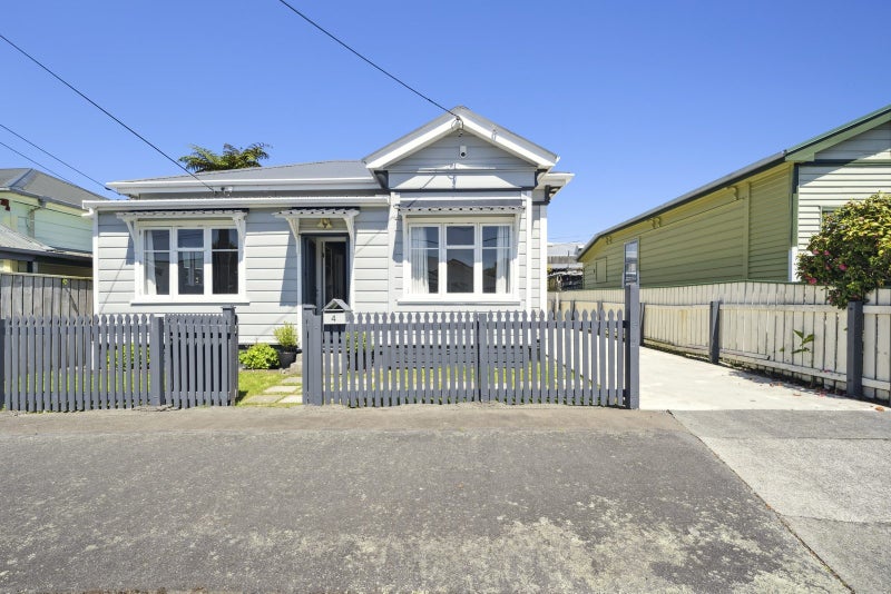 4 Atiawa Street, Petone, Lower Hutt - Carousel 1